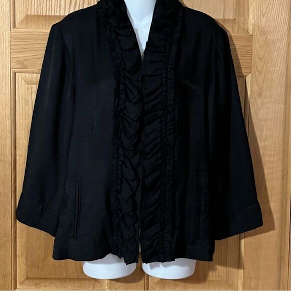 NWOT Chico's Ruffled Front Blazer Black Jacket Size 2 - Picture 11 of 12